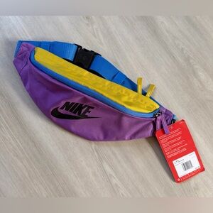 Nike Muliticolor Fanny Pack New W/ Tags Retro